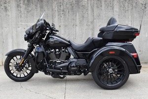 Motocicleta de Turismo TRI GLIDE ULTRA de 4 Tiempos, SUPER Rendimiento, Nueva, 1000-1500cc, >80km/h, Origen EE. UU., Lista para Enviar - Product Image 5