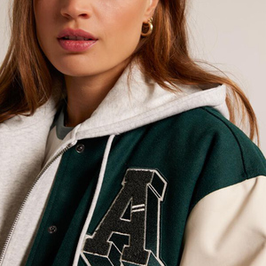 2025 New wholesale Top Trending Custom Logo 100% Cotton Fleece Cropped Women Varsity Jackets <b>Ladies</b> University Jackets - Product Image 4