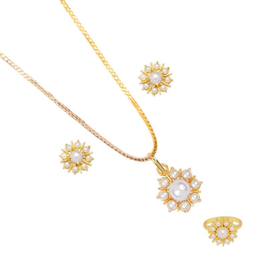 Nouveau Collier en Rotin Blanc Élégant avec Accent de Perle - Product Image 2