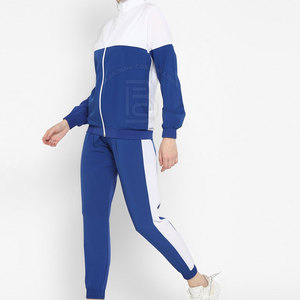 Conjunto Deportivo para Mujer, Personalizado con Logotipo, Marca Privada, de Algodón, Calidad Premium, Transpirable, con Forro Polar, Fabricado en Pakistán - Product Image 2