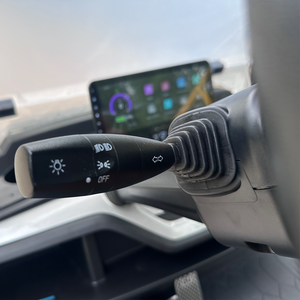 Voiture de golf 2 places avec batterie au lithium |   Alimentation 48V, vitesse de 30 km/h et autonomie de 60 km pour le transport personnel - Product Image 4