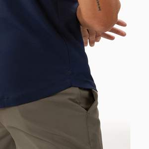 T-shirts Henley à manches courtes coupe ajustée pour hommes 92% coton 8% Spandex O-Neck Three-Button Design - Product Image 5