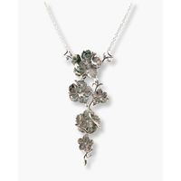 Collier en feuilles de filigrane plaqué rhodium