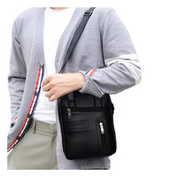 Tas Selempang Kulit Asli Vintage Unisex Ukuran XL Buatan Tangan 2022 dengan Ritsleting Asli dan Desain Logo Kustom