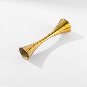 Vase trompette en fer élégant fait à la main doré Design côtier parfait pour la décoration de la maison centres de table événement style rouille - Product Image 3