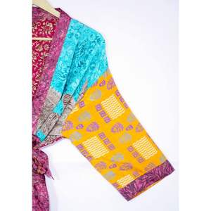 Kimono de Luxe Vintage Fait Main Robe de Bain Longue en Soie Recyclé Sari Ethnique Maxi Robe de Chambre Été Automne Printemps - Product Image 4