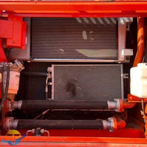 Excavatrice hydraulique Doosan DX225LC-9C en excellent état à vendre, équipement d'excavatrice sur chenilles, composants du moteur principal, prix bas - Product Image 3