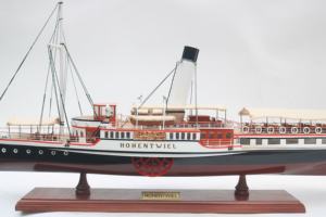 Maquette de bateau HOHENTWIEL | Cadeau bateau de luxe fait main pour les anniversaires de Noël et les collectionneurs - Product Image 6