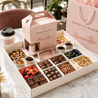 Boîtes à dessert personnalisées avec logo AT PACK |   Boîtes cadeaux pour services de restauration, idéales pour les sucreries, les collations et l'emballage d'événements café