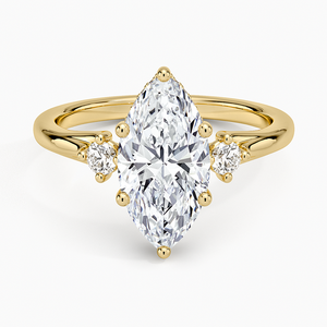 Anillo de Diamantes con Corte Marquesa y Tres Piedras en Oro con Piedras Laterales Redondas, Anillo de Compromiso Clásico Flotante para Mujer, Joyería Fina, Regalo - Product Image 1