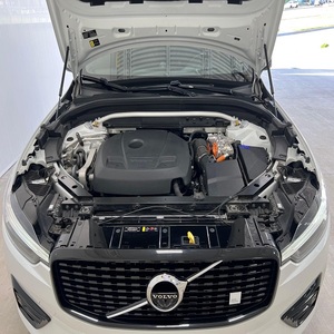 ข้อเสนอสุดพิเศษ! ซูเปอร์คลีน 2021 วอลโว่ XC60 Recharge T8 Pole-star Engineered 415 แรงม้า ปลั๊กอินไฮบริด ขับเคลื่อนสี่ล้อ สีขาว รถกระบะหรู - Product Image 6