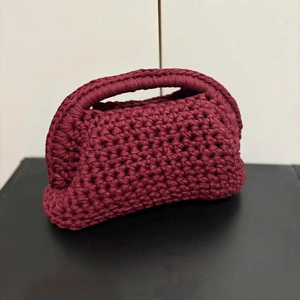 Bolso de mano de ganchillo hecho a mano a precio barato-100% algodón con asas para Otoño/Invierno-Bolso de mano con asa-Regalo perfecto - Product Image 6