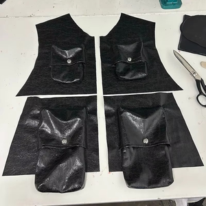 Gilet en cuir véritable pour homme de qualité supérieure, chaud et imperméable pour l'automne et l'hiver, avec un design sans manches et une décoration de poche - Product Image 2