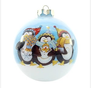 Adorno fino de bola de cristal de Navidad personalizado grande con patrón pintado en el interior - Product Image 2