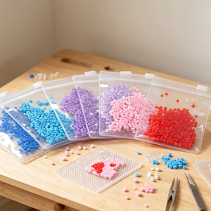 Bolsa Reutilizable de PVC con Cierre para Guardar Cuentas Perler, Bolsa Transparente con Cierre Hermético para Manualidades, Cuentas, Bloques de Construcción y Piezas Pequeñas - Product Image 1