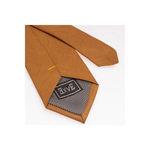 Corbata y pajarita italianos sencillos color canela para hombre - Product Image 4