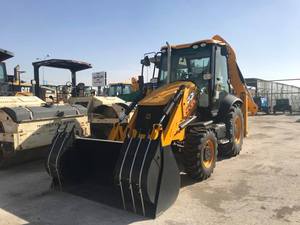 รถเครื่องจักรก่อสร้าง ขับเคลื่อน 4 ล้อ JCB 4CX รถตักแบคโฮ 2 ตัน ขับเคลื่อน 4x4 รถตักล้อยางด้านหน้า พร้อมถังตัก ปั๊มเครื่องยนต์ กำลัง 70-92 กิโลวัตต์ - Product Image 2