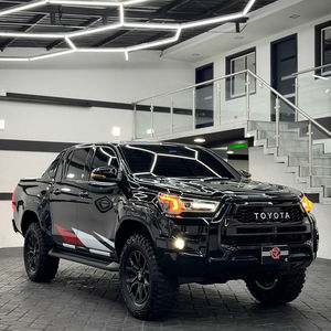 Voitures Toyota Hilux automatiques avec conduite à gauche et à droite à grande vitesse, neuves et propres, d'occasion, très vendues en stock à vendre - Product Image 1