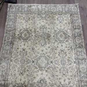 Alfombra Turca de 3.8x7 pies, Alfombra Vintage, Alfombra Marroquí Gris y Negra - Product Image 4