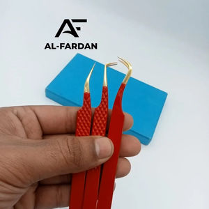 Pinzas de extensión de pestañas de acero inoxidable con logotipo personalizado, volumen de 90 grados, pinzas de pestañas Nano Grip con punta puntiaguda, producto de belleza - Product Image 1