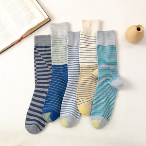 2025 nuevos calcetines de moda contraste Color bloque parcheado puño Fleck punto hilo tejido mujeres algodón moda vestido zapatillas calcetines para primavera - Product Image 6