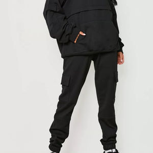 Tenue de sport deux pièces personnalisable grande taille pour femmes survêtement d'hiver 100% coton respirant avec imprimé brodé en gros - Product Image 4