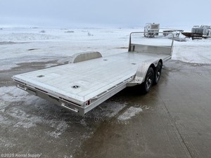 Remorque Tandemm Remorque à benne basculante plate en bon état pour une utilisation agricole Haute productivité Garantie 1 an Ascenseur hydraulique puissant - Product Image 4