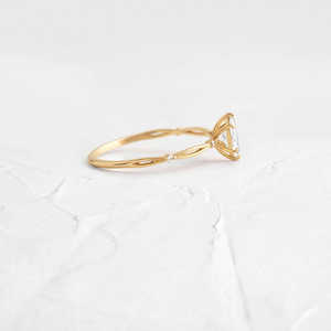 Incolore torsadé Marquise coupe Moissanite bague de fiançailles proposition raccord bijoux - Product Image 2