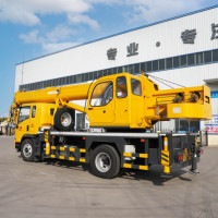 Grue de voiture hydraulique de 10 tonnes de bonne qualité, double pompe, moteur national III, châssis Sinotruk HOWO, grue de voiture de 12 tonnes à vendre