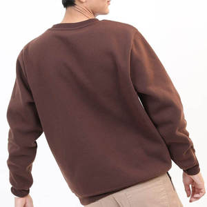 Design personnalisé de haute qualité Sweat-shirts en polaire à col rond pour hommes Top OEM Service Couleur personnalisée Sweat-shirt régulier pour l'hiver - Product Image 5