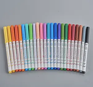 बच्चों और वयस्कों के लिए रंग भरने वाली किताबों के आर्ट सेट के लिए 24-रंग जंबो टिप वॉटरकलर पेन आर्ट मार्कर सेट