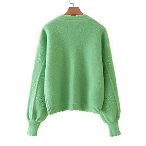 Venta al por mayor de cárdigan de punto personalizado para mujer suéter abrigo invierno bordado gota hombro suelto botón suéter de algodón - Product Image 2