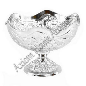 Cuenco decorativo de latón artesanal de aspecto Premium Diseño único con acento elegante para el hogar-Acentos para el hogar Axiom - Product Image 6