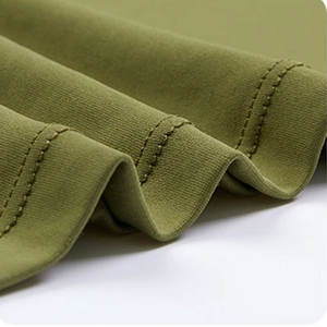 T-shirt léger à manches courtes et col en V en coton/polyester écologique pour femmes, couleur du logo personnalisé, séchage rapide pour l'hiver décontracté - Product Image 4