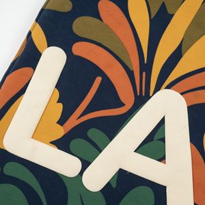 Shorts Bermuda pour femmes en coton lourd personnalisé, style streetwear floral, coupe régulière, taille haute, cordon de serrage, écologique, vintage, mi-longueur - Product Image 4