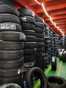 Pneu extérieur neuf PCR 195/65R15 radial pour voiture de tourisme 15 pouces sans chambre à air, remplacement avec garantie de 2 ans - Product Image 4