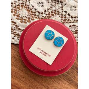 Pendientes Colgantes Zuni Hechos a Mano con Turquesa Kingman y Plata de Ley, Joyería de Moda con Incrustaciones - Product Image 3