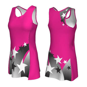 La coupe et la couture parfaites possèdent votre demande avec de bons services d'OEM de matériel tendance nouvel uniforme de Netball de mode - Product Image 3