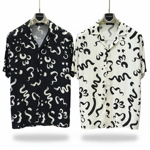 Camisa Moderna de Manga Corta para Hombre con Estampado Floral, Corte Holgado, Tela Satén Ligera, Elegante, Casual de Verano, Ecológica, para Vacaciones - Product Image 4