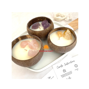 Bougie en coquille de noix de coco naturelle avec fleur séchée et cristal de luxe en coquille de noix de coco Bougie en coquille de noix de coco - Product Image 1