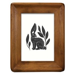 Cadre photo en bois idéal pour mettre en valeur les photos en noir et blanc avec une élégance classique en bois - Product Image 2