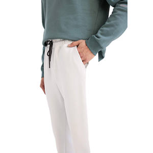 Pantalones Deportivos Casuales de Algodón 100% de Alta Calidad para Hombre, con Logotipo Personalizado, Corte Recto, Ligeros, Acampanados, Cintura Elástica Media, Estilo Apilado - Product Image 4