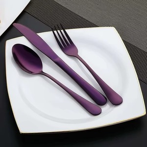 Ensemble de couverts moderne finition violet, parfait pour la mise en scène de table de restaurant, utilisation professionnelle pour la restauration et l'hôtellerie, en provenance d'Inde - Product Image 5