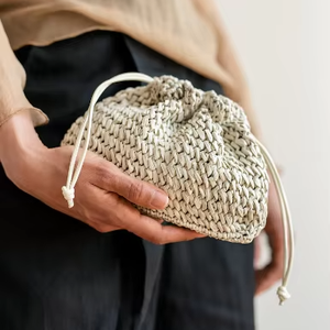 กระเป๋าถือถัก Raffia, Crossbody สายสั้น, กระเป๋าข้อมือฤดูร้อน - Product Image 1
