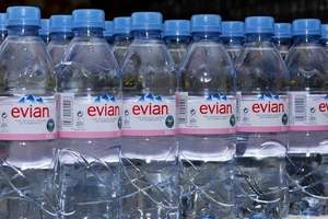 Wholesale Evian Natural Mineral <b>Water</b> in Plastic <b>Bottles</b> (33cl 50cl 1L <b>1.5L</b>) ISO Certified for Commercial & Home Use - Product Image 6