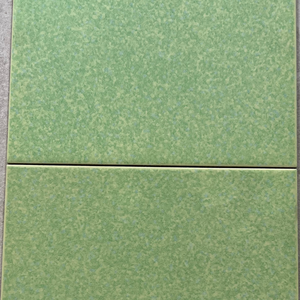 Carreaux de porcelaine pleine masse mats Cromie Floor Green 20x20 pour sols et murs, couleur unie fraîche pour intérieurs vintage - Product Image 4