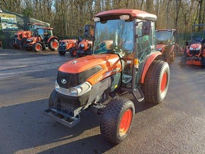 Tractor utilitario compacto y confiable Kubota L4240, ideal para agricultura, 42-44 HP, 40-99 HP, usado y nuevo a precio asequible. - Product Image 6
