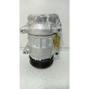 COMPRESOR DE AIRE ACONDICIONADO PEUGEOT Serie 2008 9815198580 DV5RC/YHZ diésel 1499 (19>) - Product Image 1