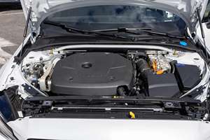 SUPER CLEAN LHD/RHD 2023 VOL-VO V60 RECHARGE T8 POLESTAR ENGINEERED PRÊT À ÊTRE EXPÉDIÉ - Product Image 6