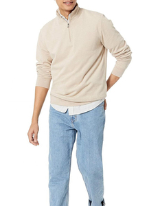 Hecho para la comodidad, esta sudadera con media cremallera para hombre es una pieza versátil que puedes usar para relajarte, hacer recados o ponerte capas sobre la marcha. - Product Image 5